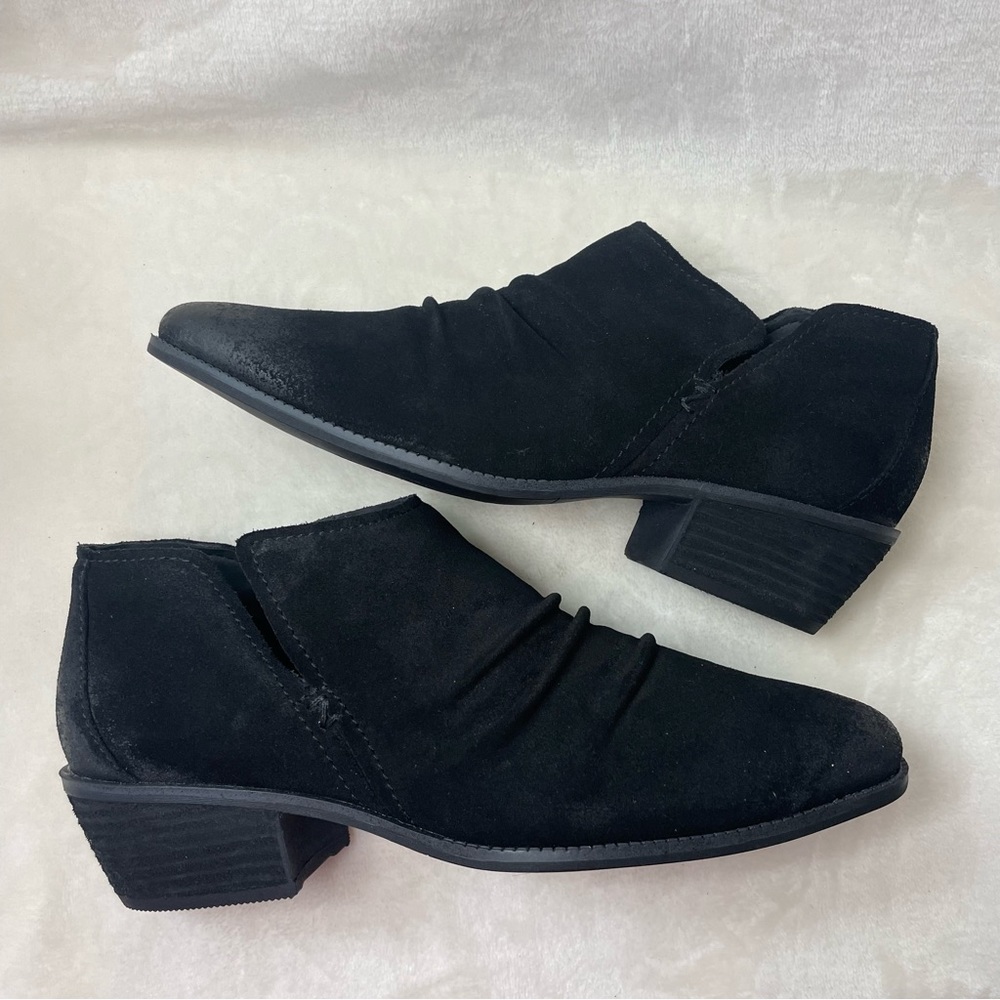 ZODIAC Women's Hope Shooties Booties Black Suede NWOB size 9.5 Bโ 224 - Picture 8 of 13